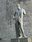 24377 Statue Kilkenny Castle.jpg